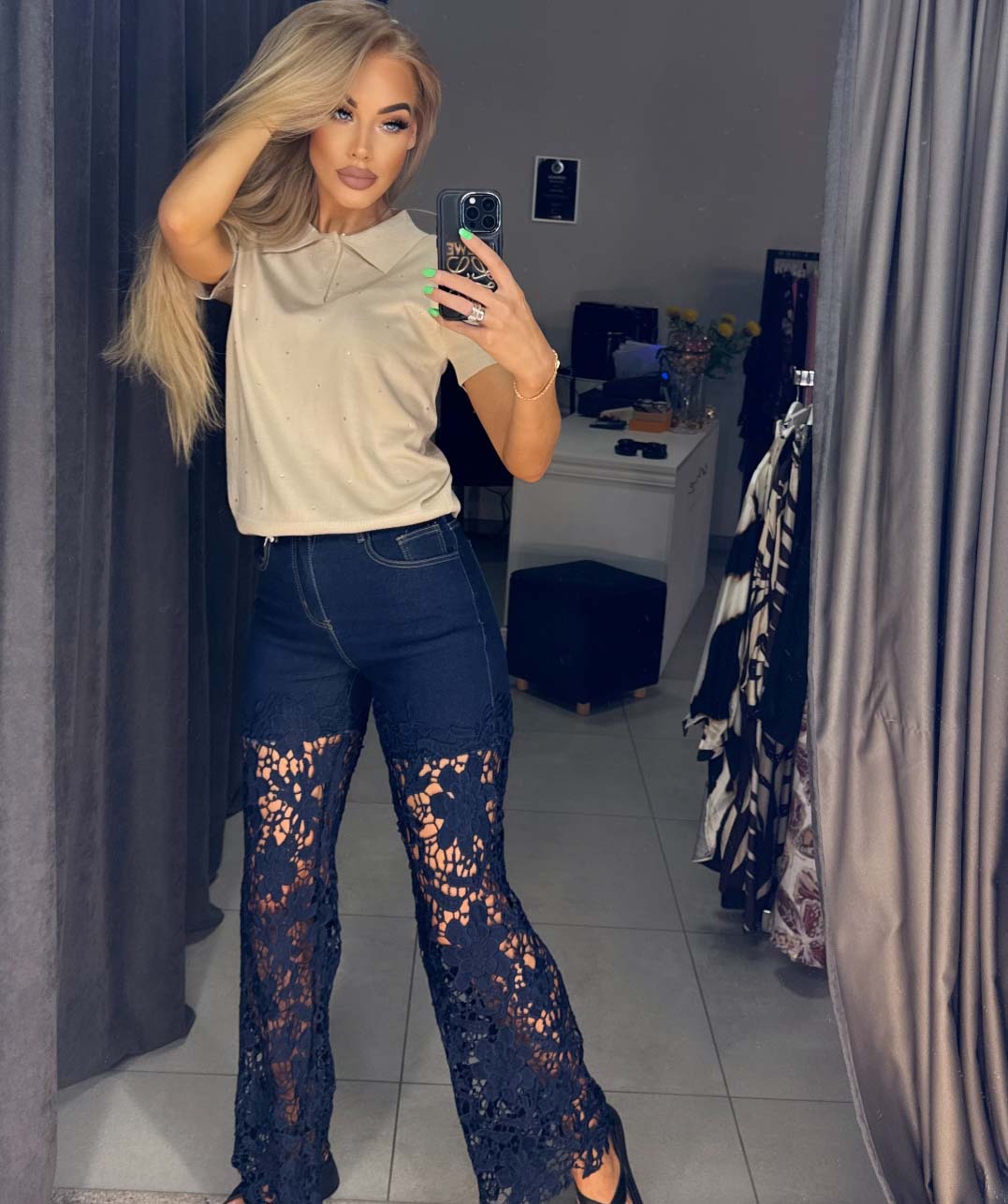 Jeans mit Spitzeneinsatz
