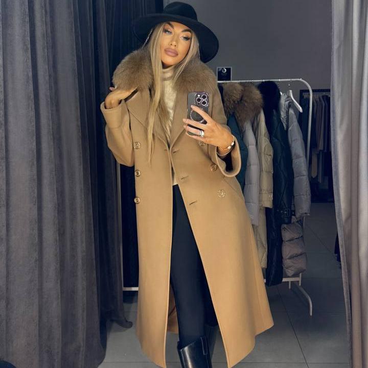 Image5 of Elegant Coat with Fur from EME boutique