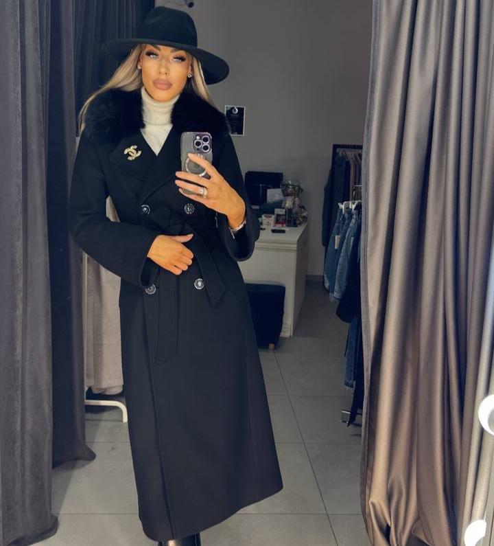 Image6 of Elegant Coat with Fur from EME boutique