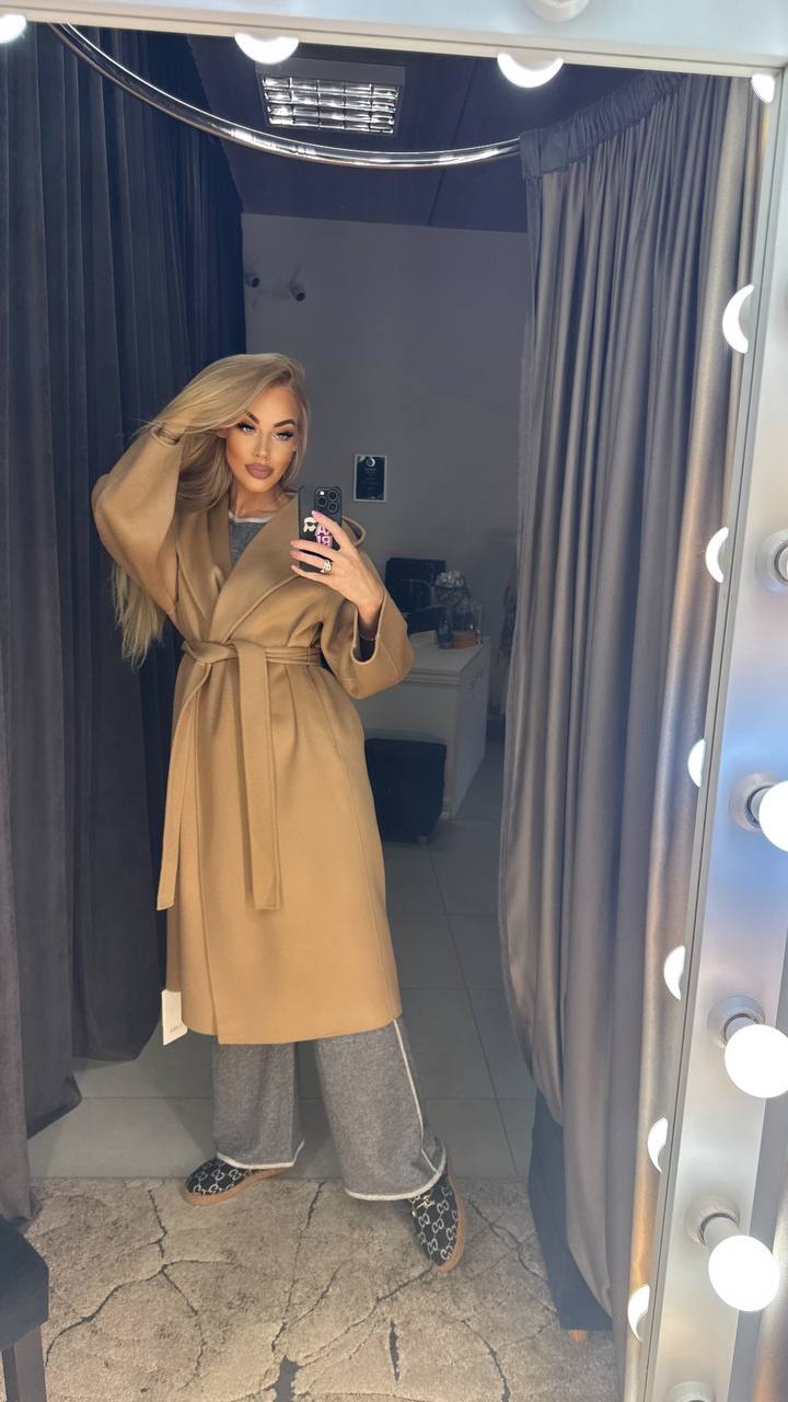 Photo4 of Long Cashmere Coat from EME boutique