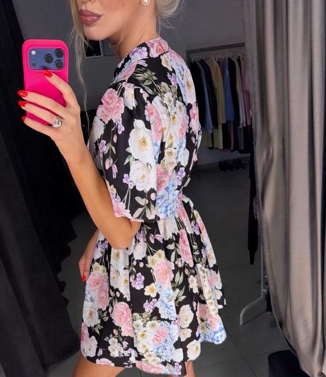 Image1 of Short Floral Dress with Linen from EME Boutique