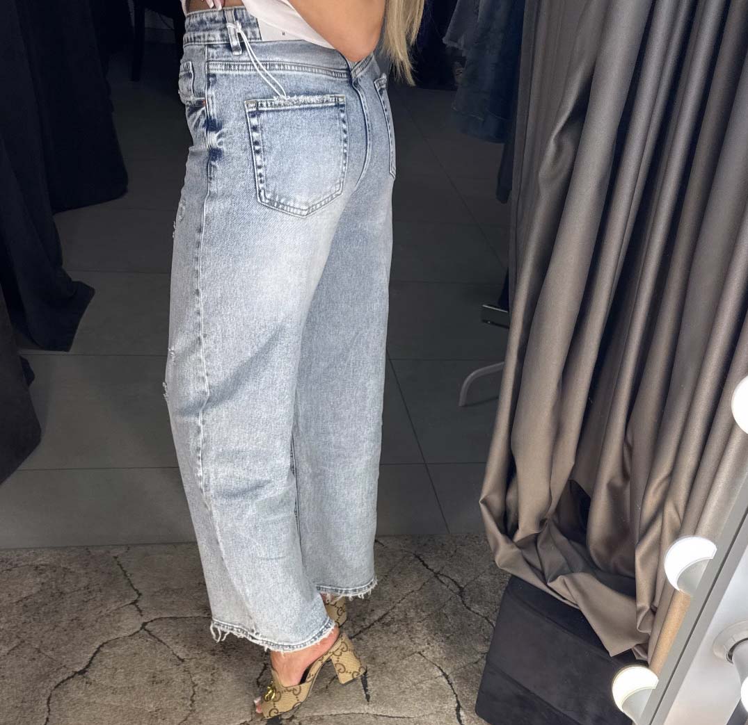 Image2 of Straight-Cut Jeans from EME Boutique