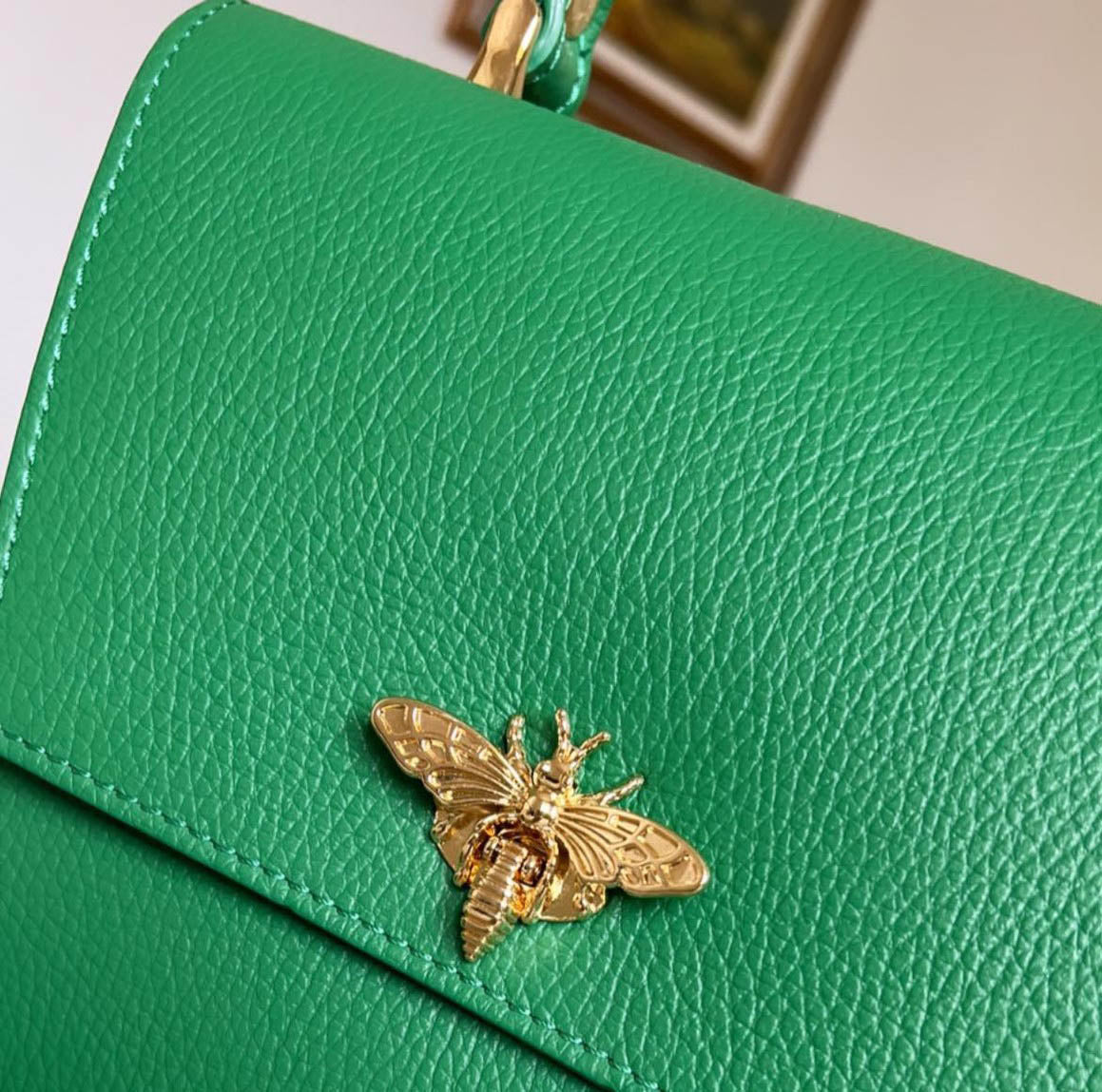 Image3 of Small Bee Green Leather Bag from EME boutique