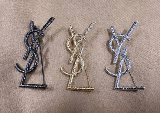 Image4 of Metal Brooch from EME boutique