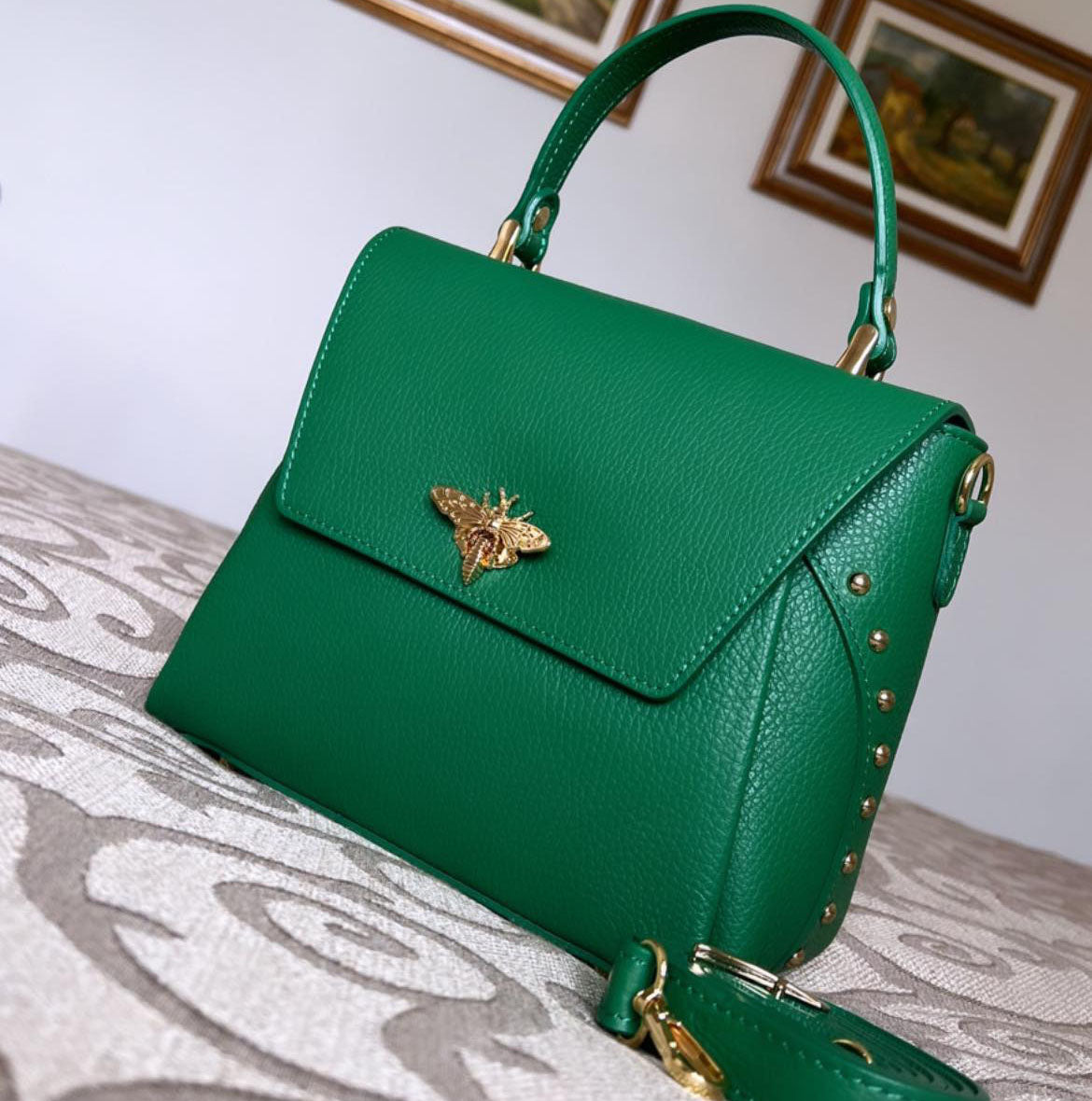 Image4 of Small Bee Green Leather Bag from EME boutique