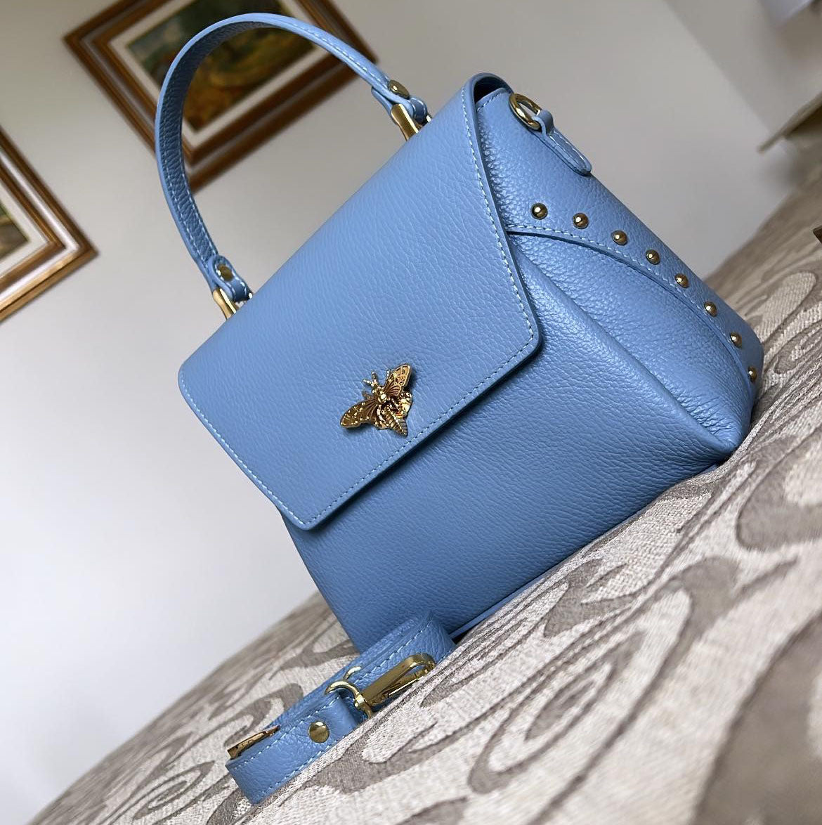 Image4 of Small Bee Ligth Blue Leather Bag from EME boutique