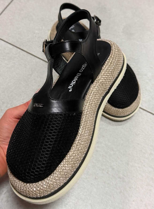 Image5 of Genuine Leather Sandals with Mesh from EME Boutique