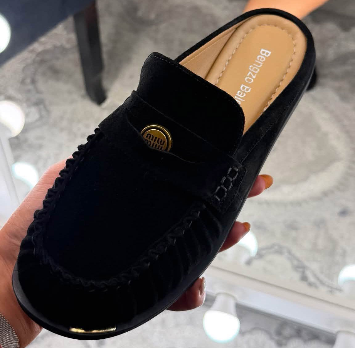 Image5 of Genuine Leather Slip-On Shoes from EME Boutique