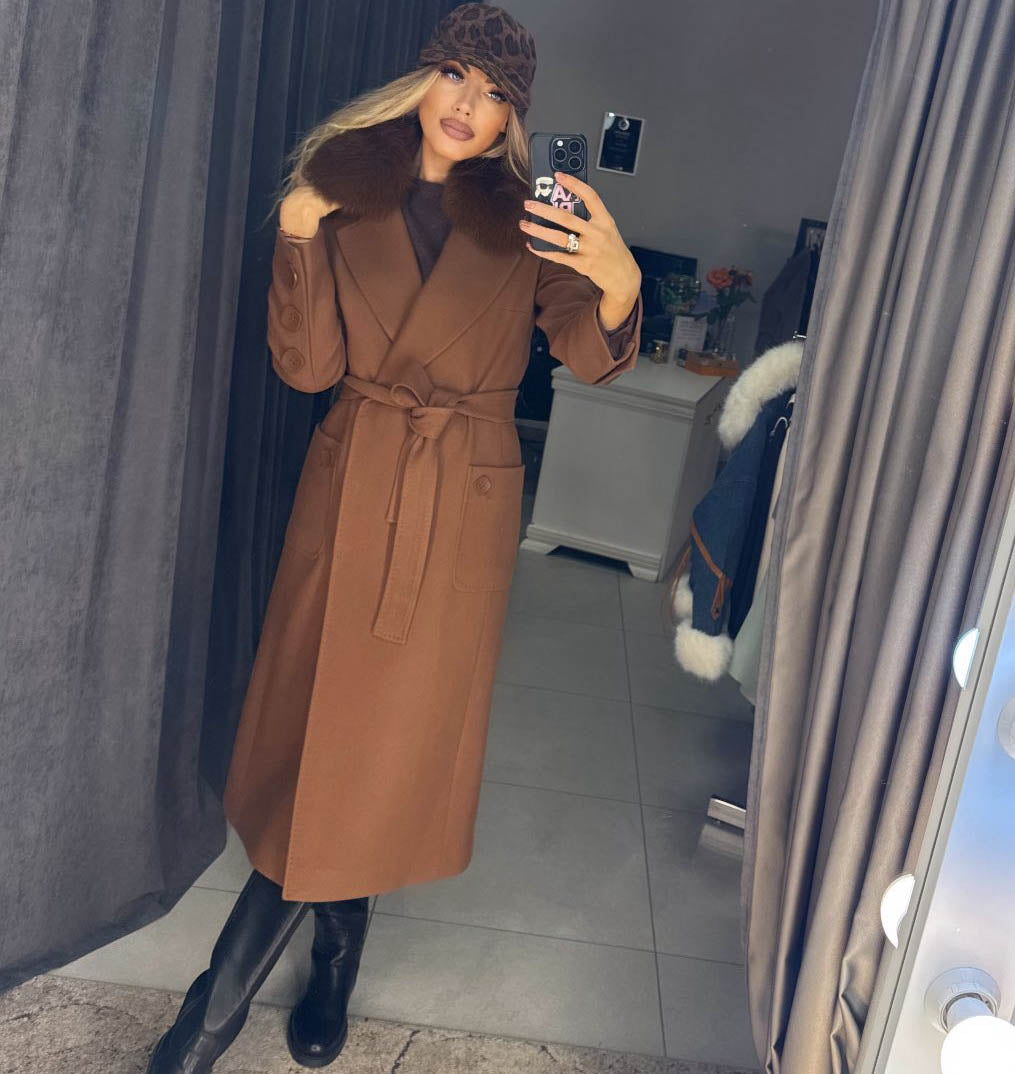 Image5 of Long Cashmere-Wool Coat with Natural Fur and Belt from EME Boutique