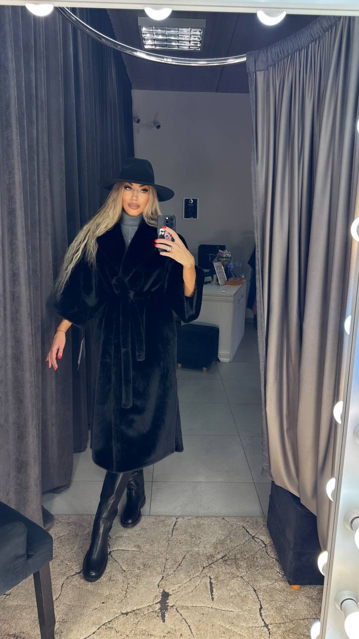 Photo3 of Black Long Reversible Fur Coat from EME boutique
