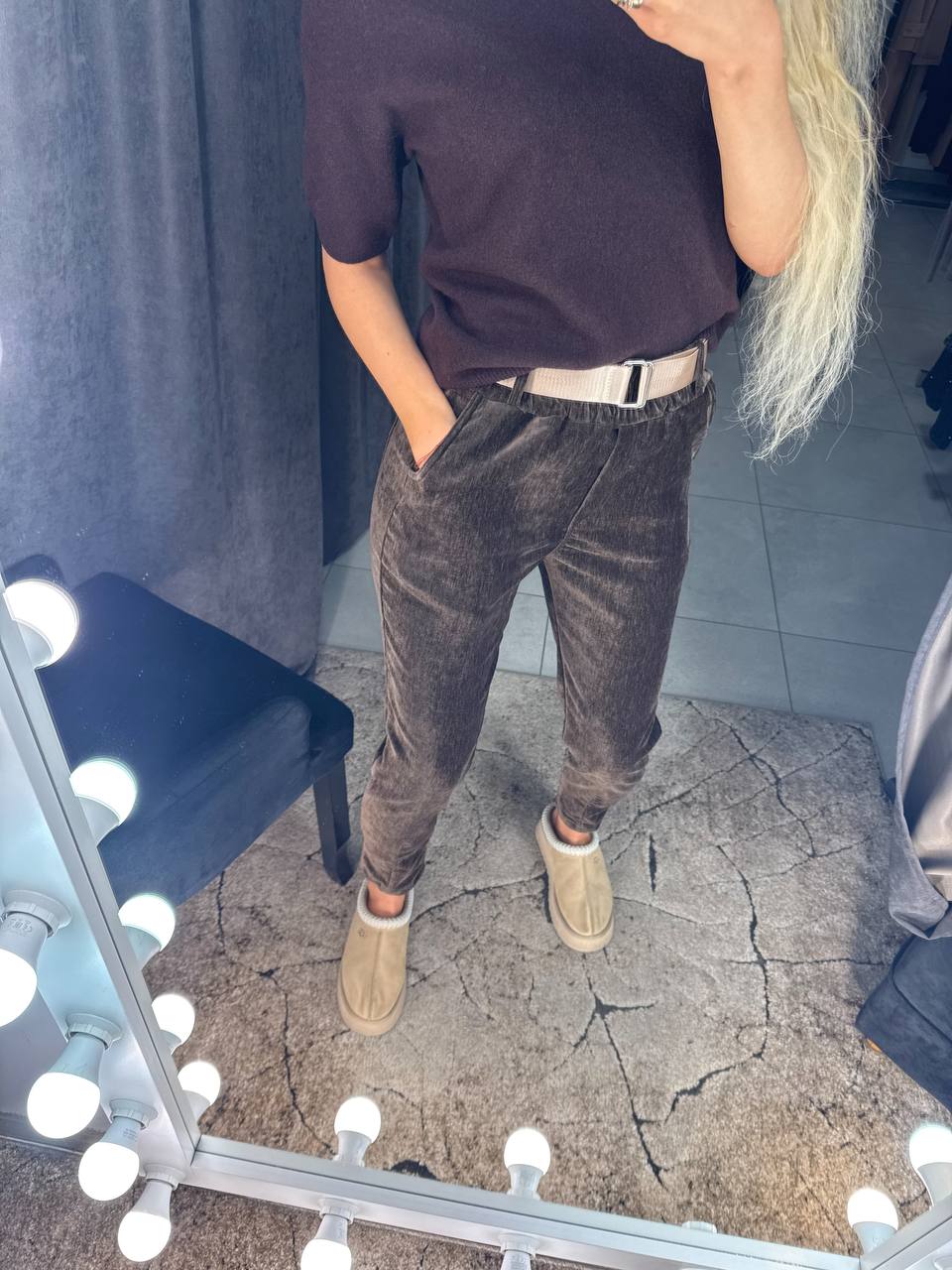Photo4 of Velvet Pants from EME boutique