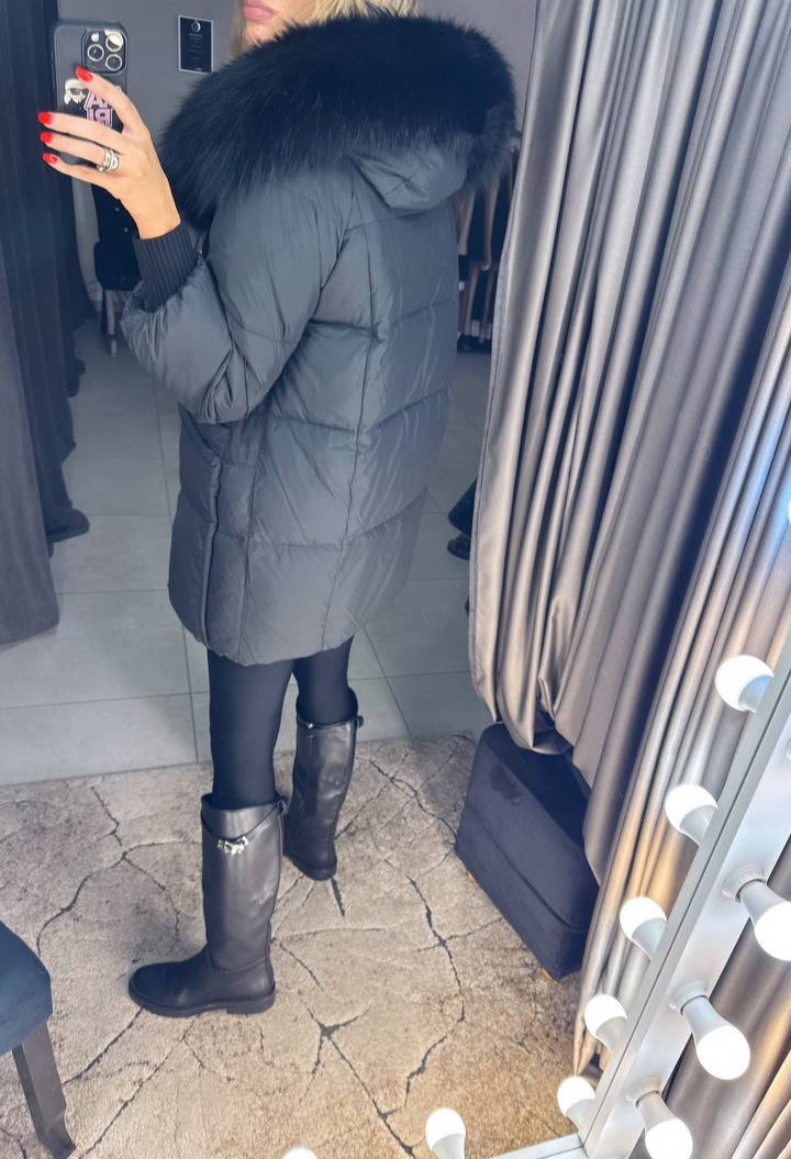 Photo5 of Winter Jacket with Luxurious Fox Fur from EME boutique