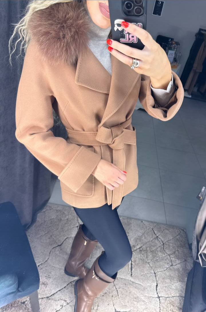 Photo6 of Cashmere Coat with Natural Fur from EME boutique