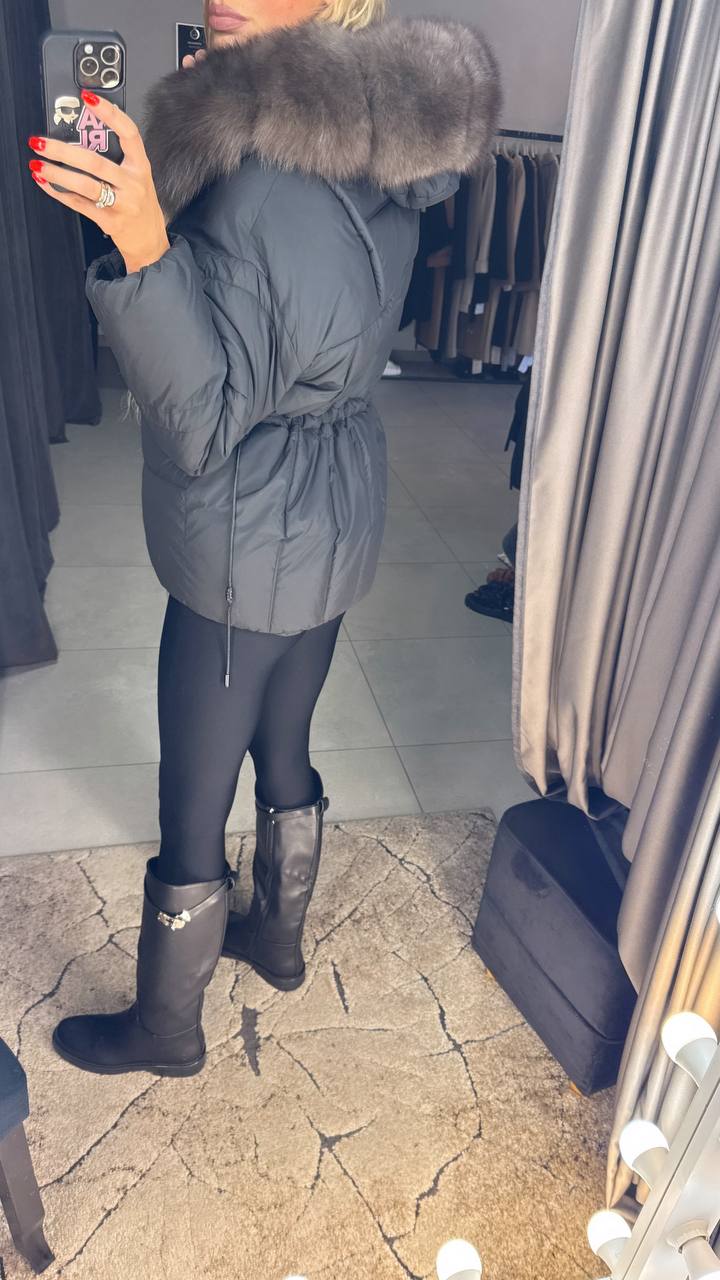Photo6 of Winter Jacket with Brown Fox Fur from EME boutique