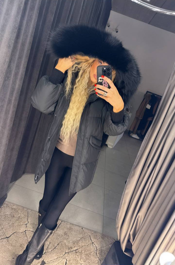 Photo6 of Winter Jacket with Luxurious Fox Fur from EME boutique