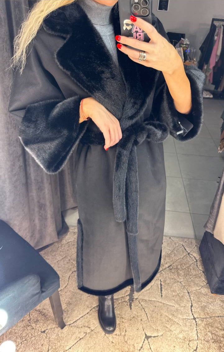 Photo7 of Black Long Reversible Fur Coat from EME boutique