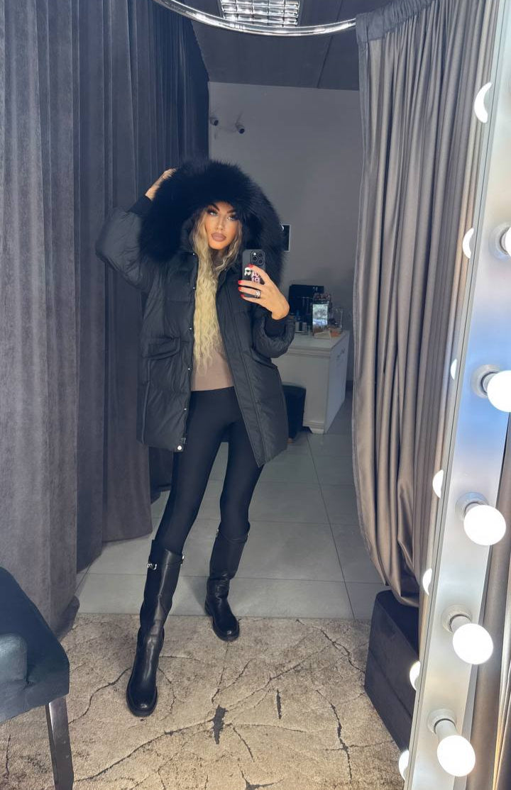 Photo7 of Winter Jacket with Luxurious Fox Fur from EME boutique