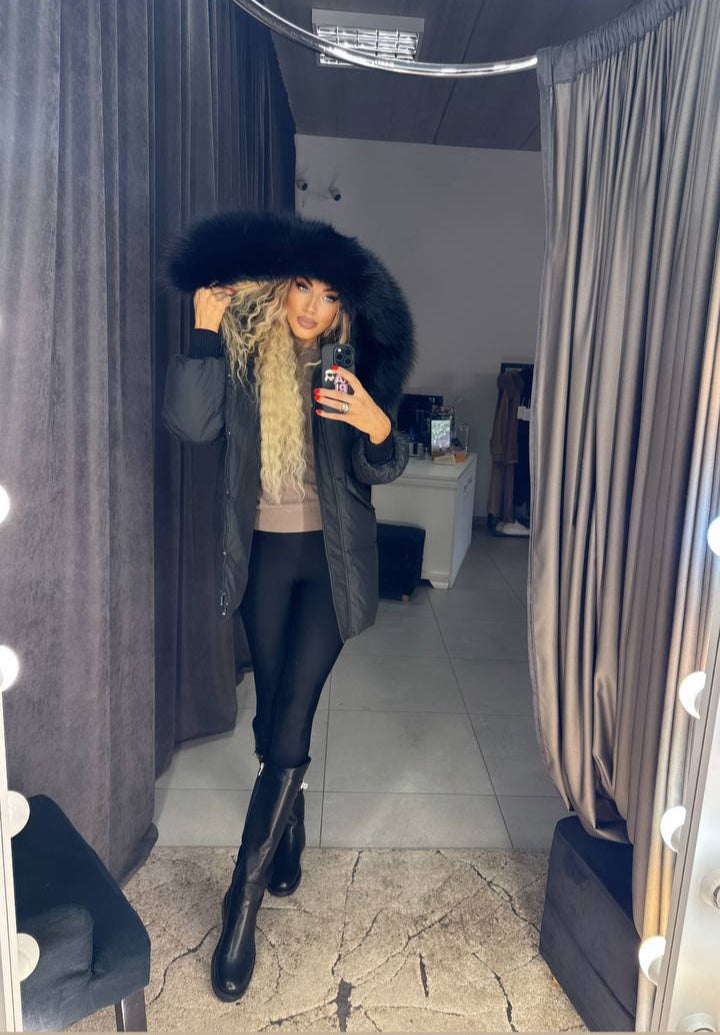 Photo8 of Winter Jacket with Luxurious Fox Fur from EME boutique