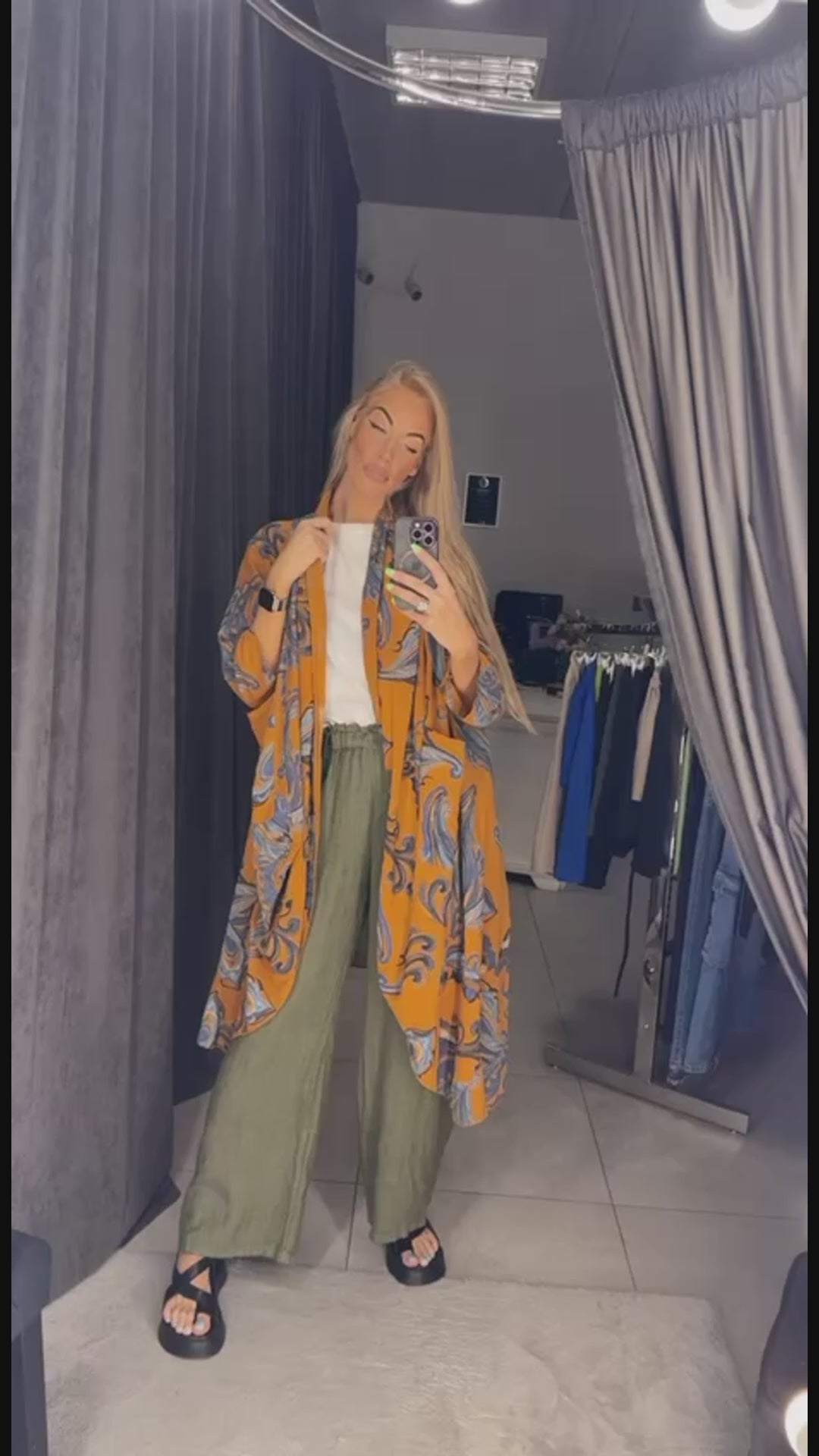 Video of Linen Floral Cardigan for EME boutique